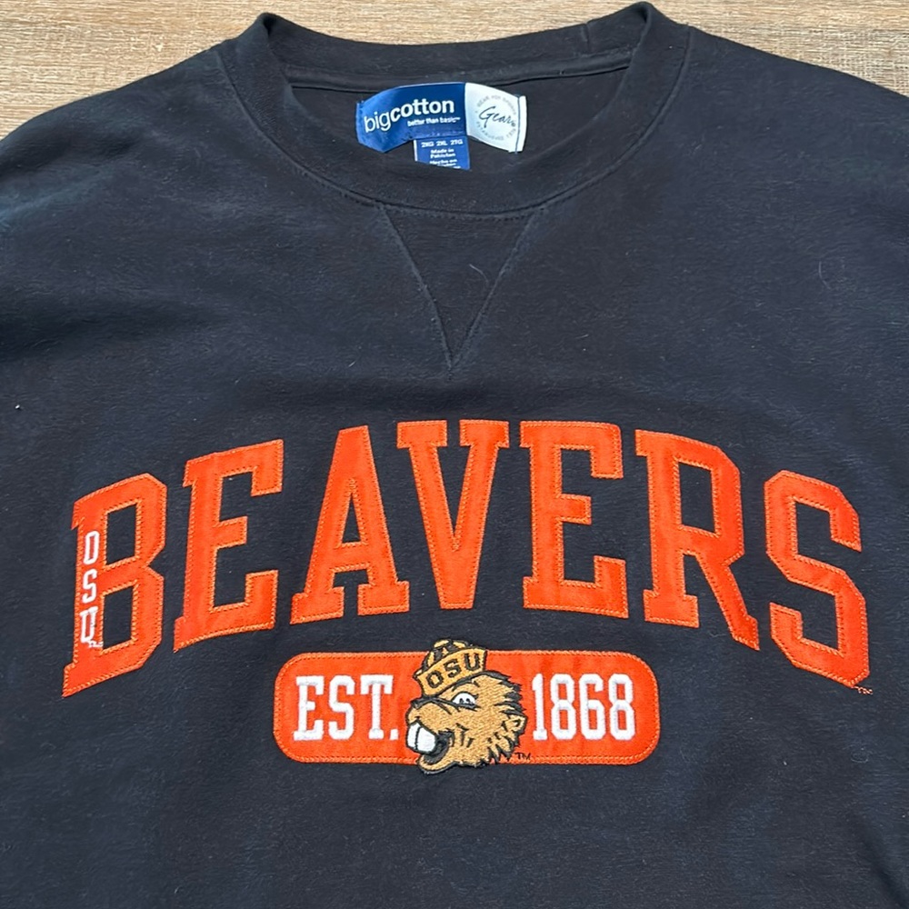 Crewneck sweatshirt